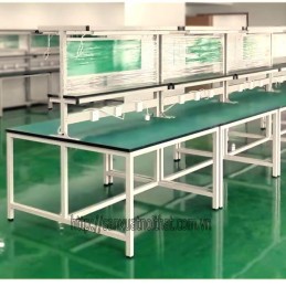 Bàn thao tác công nghiệp T908 do DoHOME sản xuất